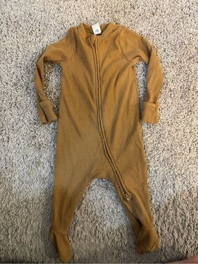 Old Navy Ribbed Zip-Front Footed One-Piece - Mustard